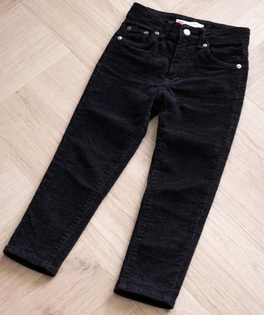 Super leuke Levi's broek in het zwart, maat 110., Broek, Verzenden, Jongen of Meisje, Nieuw