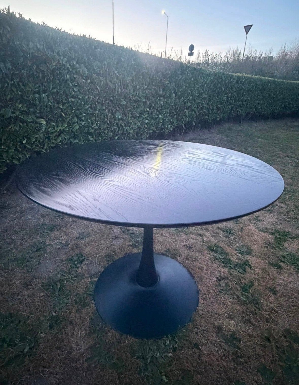 Ronde zwarte tafel van Jysk, Overige houtsoorten, Gebruikt, 50 tot 100 cm, Rond