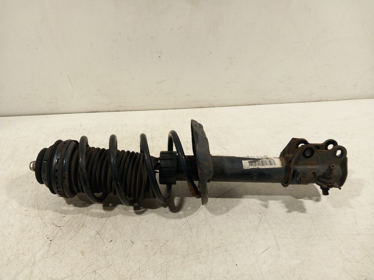Veerpoot links voor Alfa Romeo MiTo, Onderdelen@venauto.nl, Van der Ven Autorecycling B.V., Gebruikt, Ettenseweg 76, 4706 PB Roosendaal, The Netherlands