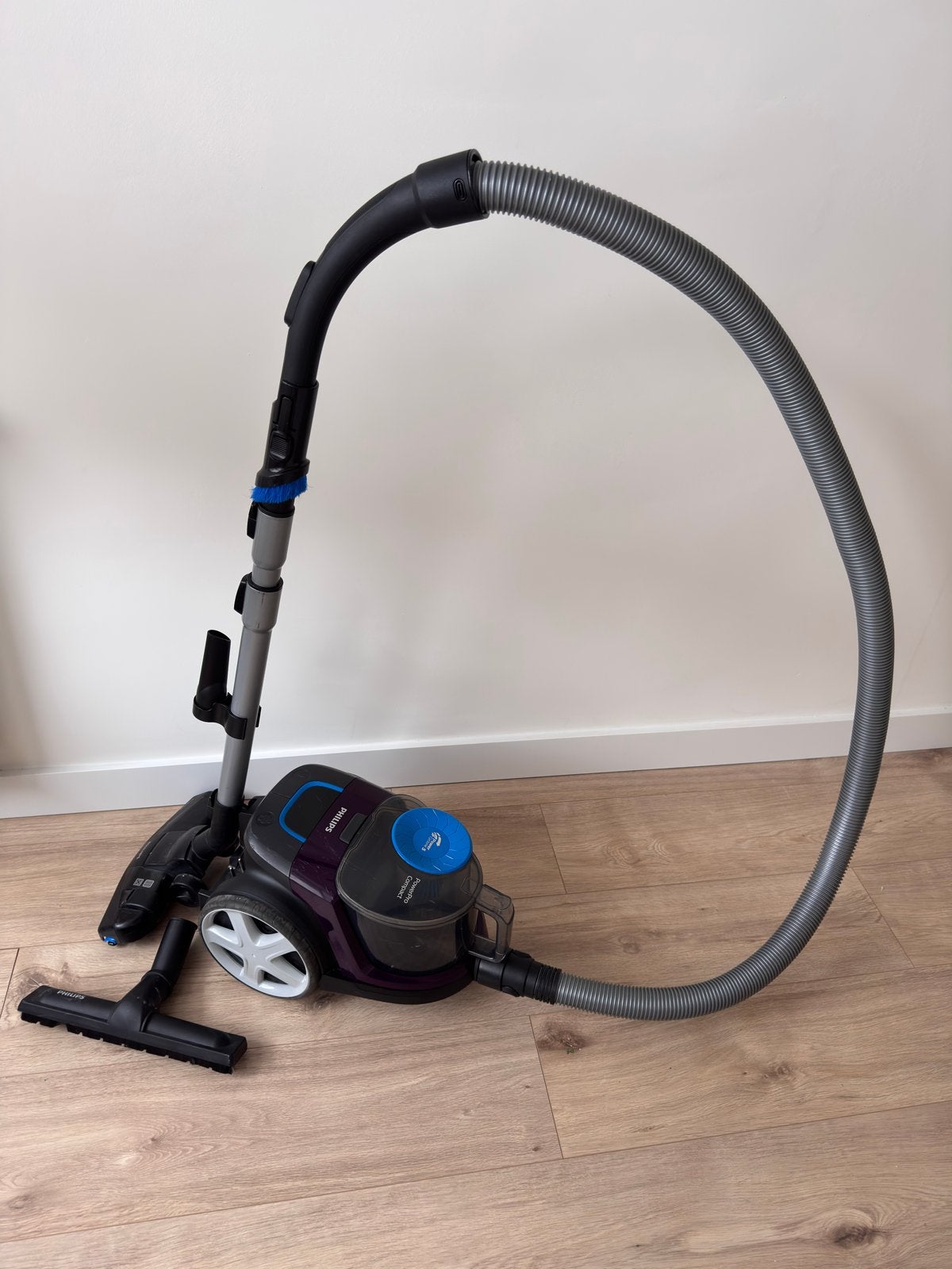 Philips PowerPro Compact Stofzuiger zonder zak FC9333/09, Gebruikt, Philips, Ophalen of Verzenden, Minder dan 1200 watt