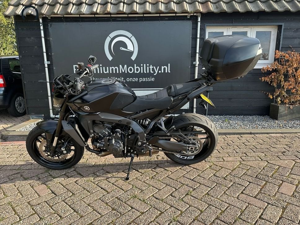 YAMAHA MT 09 ABS (BJ 2024 / 2646 KM), Motorrijbewijs A, Bedrijf, Meer dan 35 kW, YAMAHA