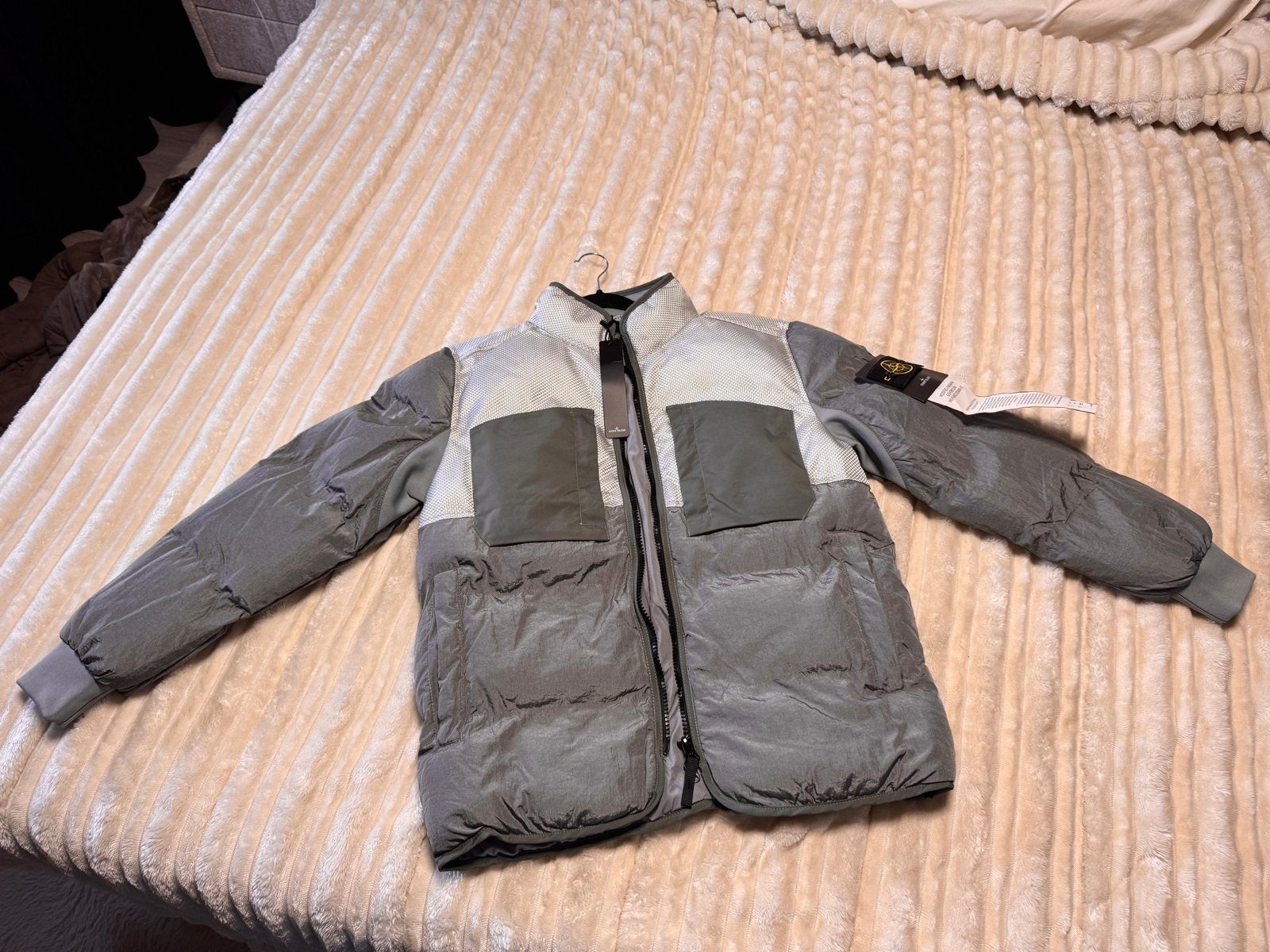 Stone Island jas grijs L - Modified Panama Down-TC, Ophalen of Verzenden, Zo goed als nieuw, Maat 52/54 (L), Grijs