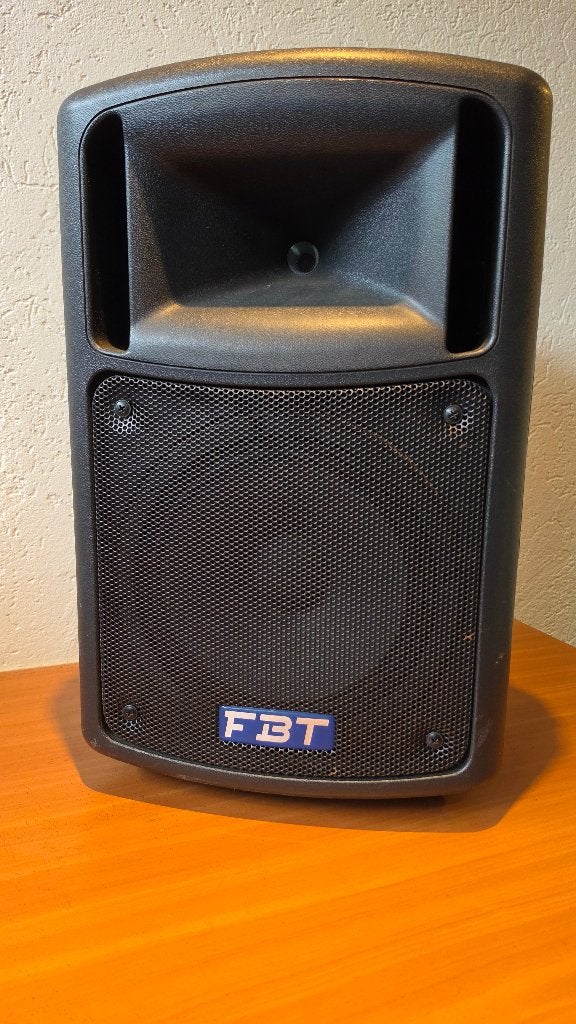 Luidsprekers FBT Evo2MaxX 2a, Audio, Tv en Foto, Luidsprekers, Inclusief standaarden, Gebruikt, Speakerset, Ophalen