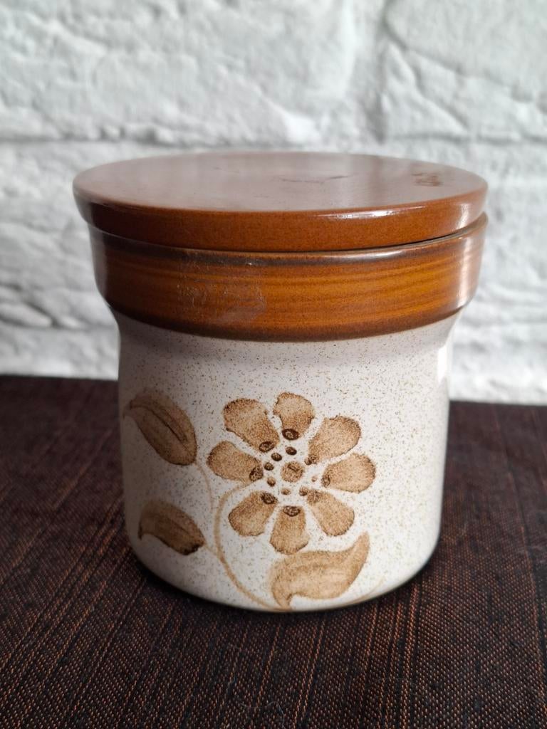 Vintage Denby voorraadpotje met deksel. Keramiek. H 9. Ø 9., Ophalen of Verzenden