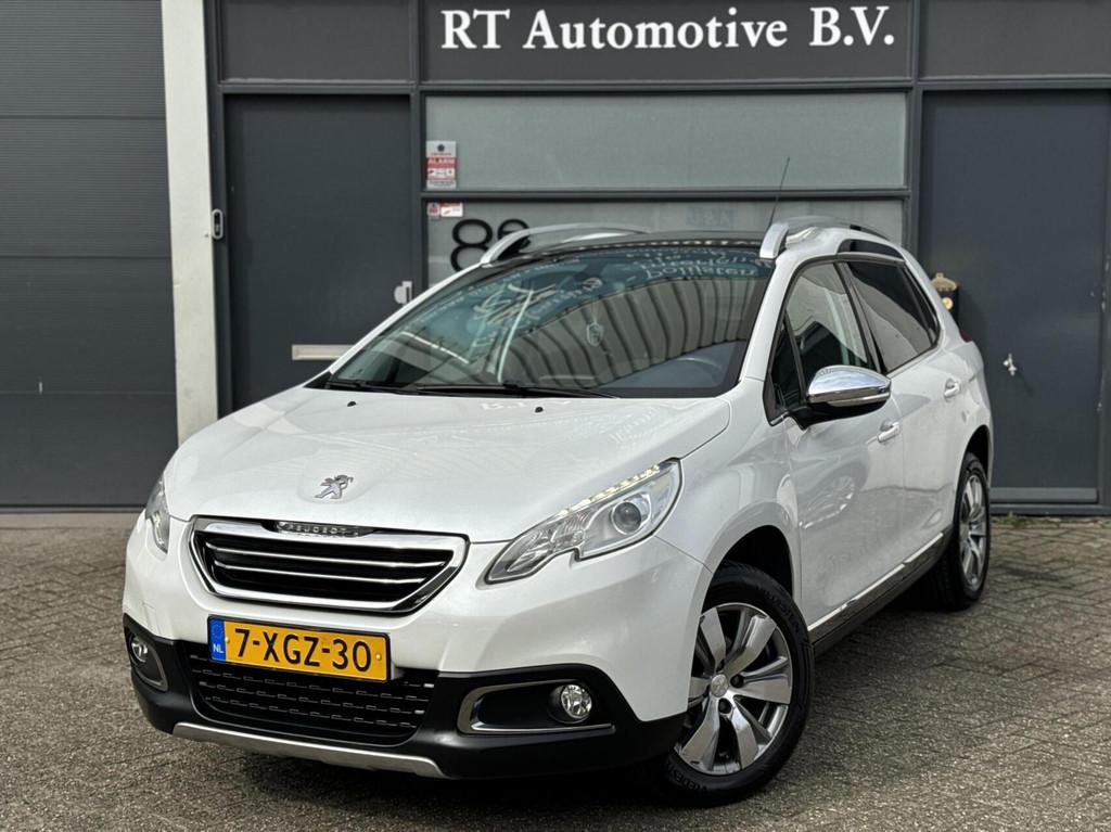 Peugeot 2008 1.2 PureTech Allure Pano Trekhaak Dealer OH, Auto's, Peugeot, Voorwielaandrijving, Euro 5, 1199 cc, 82 pk