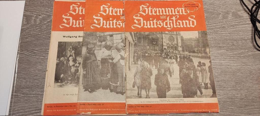 Magazines WO2 'Stemmen uit Duitsland', Ophalen of Verzenden, Landmacht, Duitsland, Embleem of Badge
