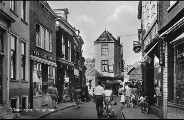 Vlaardingen Hoogstraat kinderwagen, boekhandel, Droste 1959, Verzenden, 1940 tot 1960, Ongelopen, Zuid-Holland