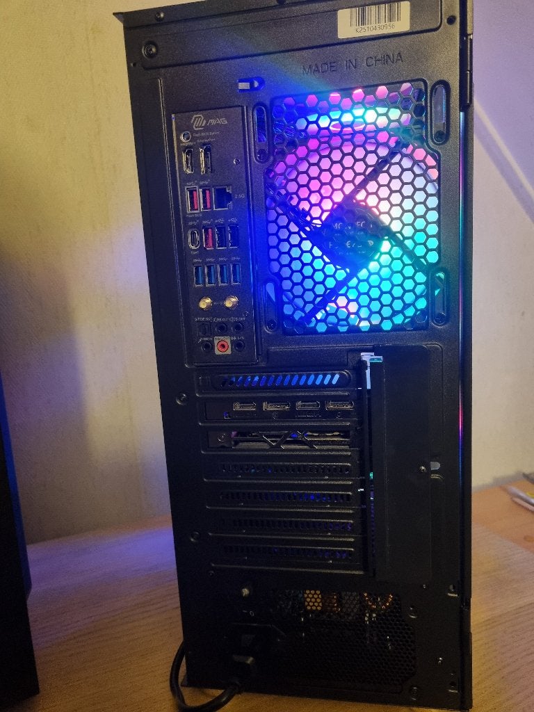 Foto 2 van Game Ryzen 9 RTX 4080 SUPER 12core 7900x 32GB DDR5 Wifi Perf