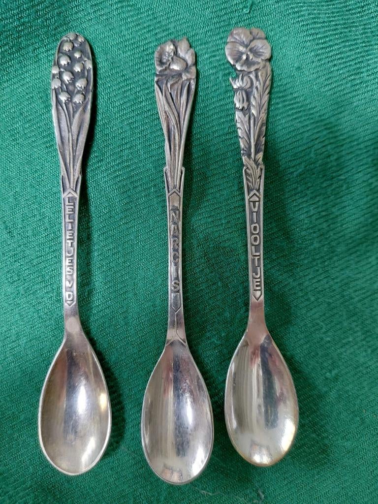 Lepeltjes, Ophalen of Verzenden