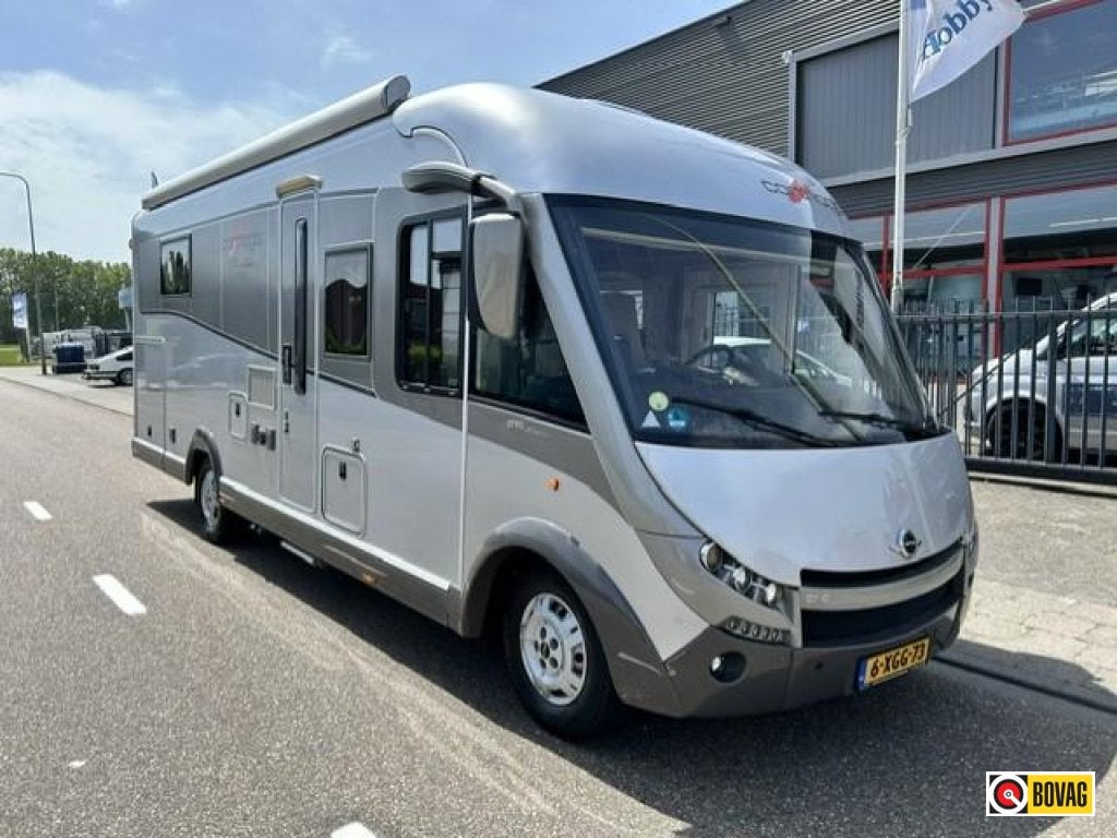 Carthago Chic E-line 2x Airco Autom. LEVELsysteem 79dkm, Caravans en Kamperen, Campers, Automaat, Koelkast, Ringverwarming, Fiat