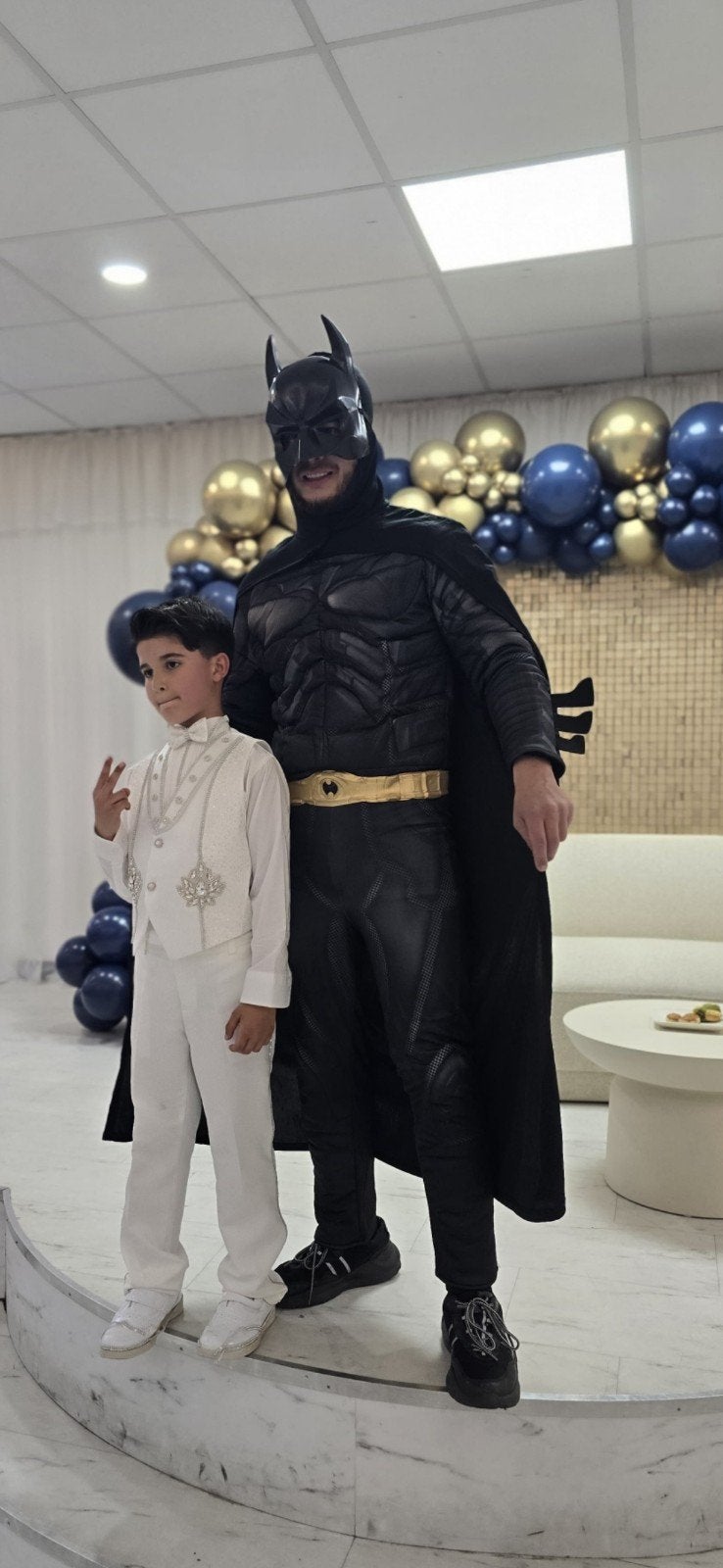 Batman te huur / kinderfeestje / met of zonder acteur, Kleding | Heren, Carnavalskleding en Feestkleding, Ophalen of Verzenden