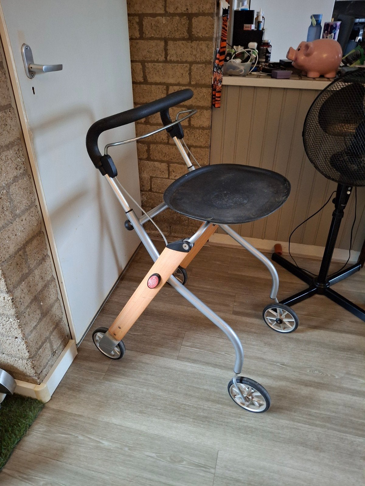 te koop huis rollator, Ophalen, Lichtgewicht, Gebruikt
