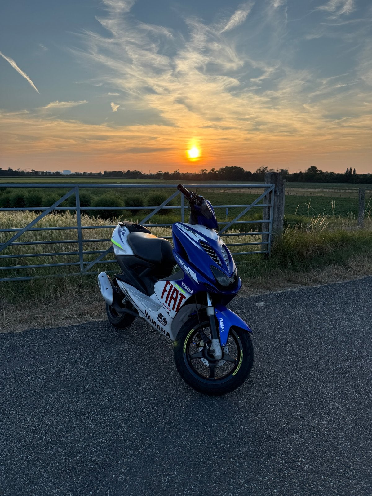 Yamaha Aerox - Rijdt goed, Fietsen en Brommers, Ophalen, Gebruikt, Benzine, Aerox