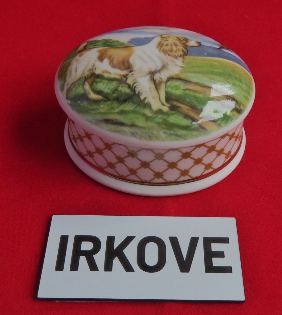 SCHATTIG PILLEN DOOSJE * Porselein *, Verzenden, Zo goed als nieuw, Porselein, Overige typen