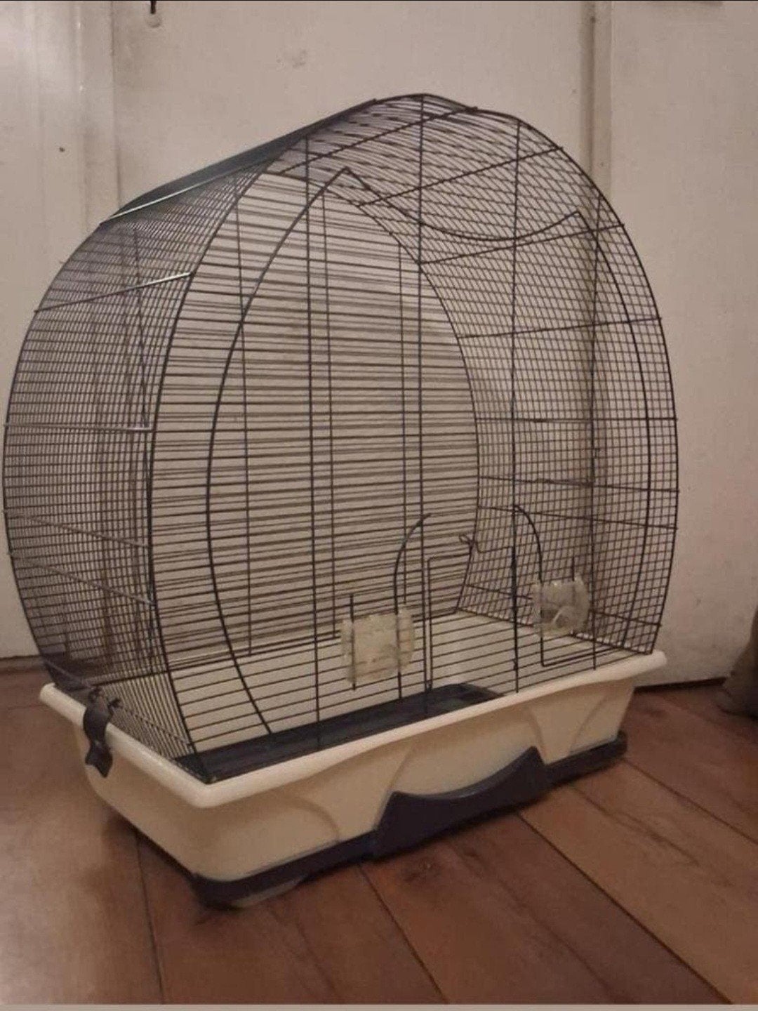 Te koop,ferplast merk Vogelkooi, Ophalen, Zo goed als nieuw, Metaal, Vogelkooi