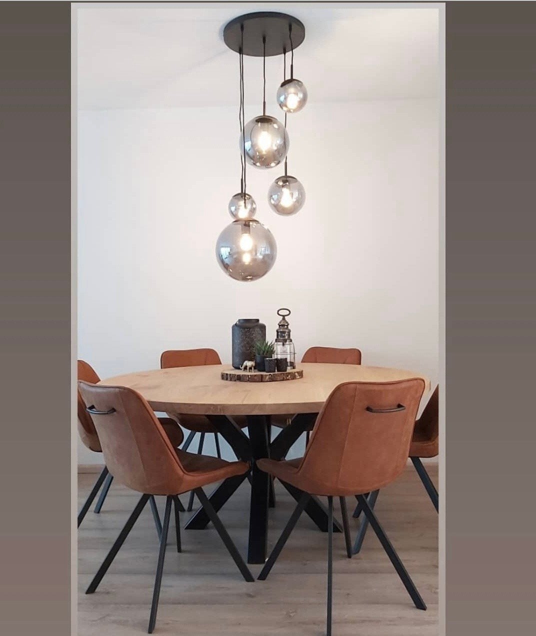 Ronde eettafel met spinnenpoot, Gebruikt, Modern, Industrieel, 150 tot 200 cm, Rond