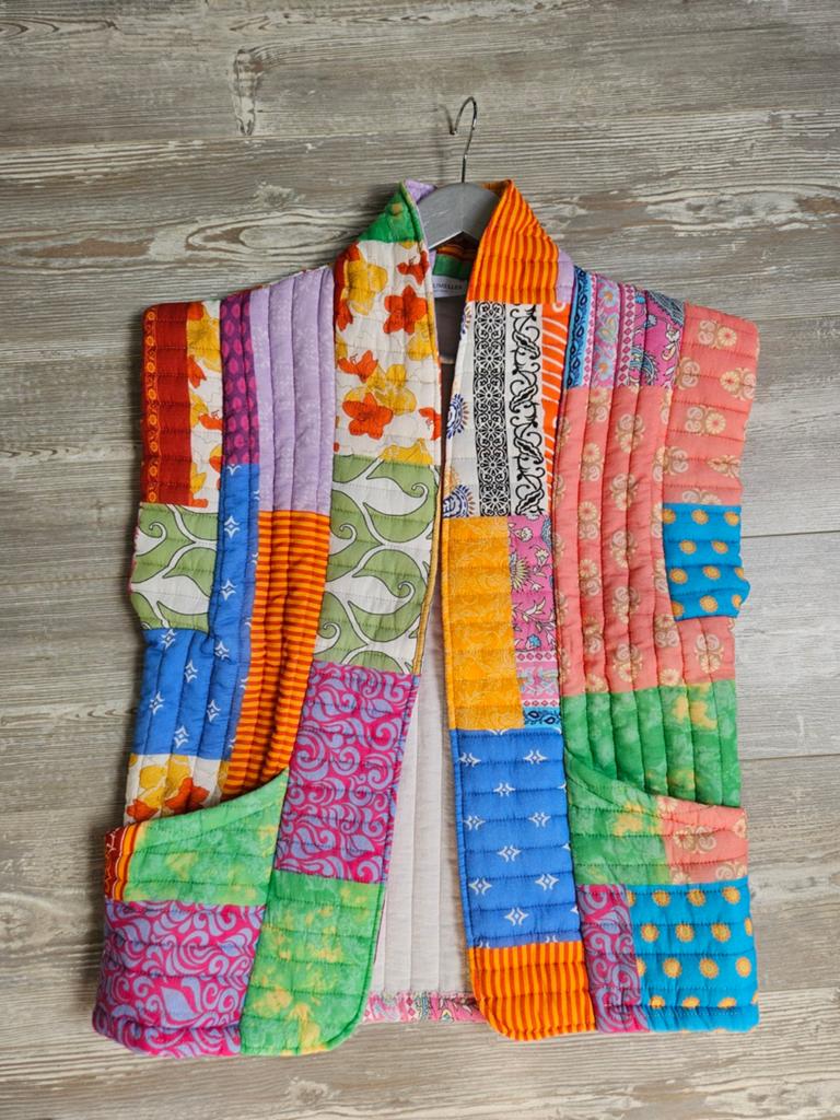 Kleurrijk Patchwork Gilet - Les Jumelles Antwerpen, Maat 38/40 (M), Overige kleuren, Ophalen of Verzenden, Zo goed als nieuw