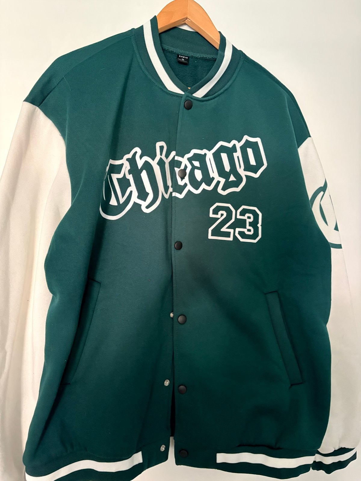 Shein Hoody Heren Nieuw Maat XL - Chicago 23 Varsity Jacket, Ophalen of Verzenden, Nieuw, Maat 56/58 (XL), Groen