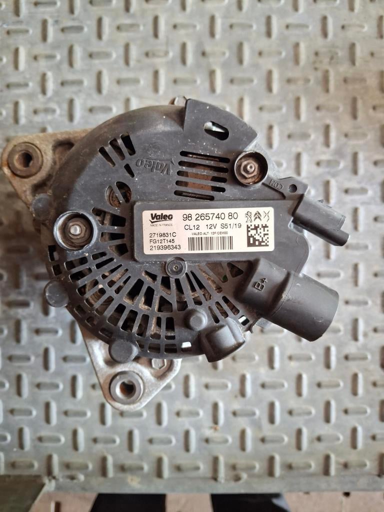 Dynamo Valeo Peugeot 107 Citroën C1, Ophalen of Verzenden