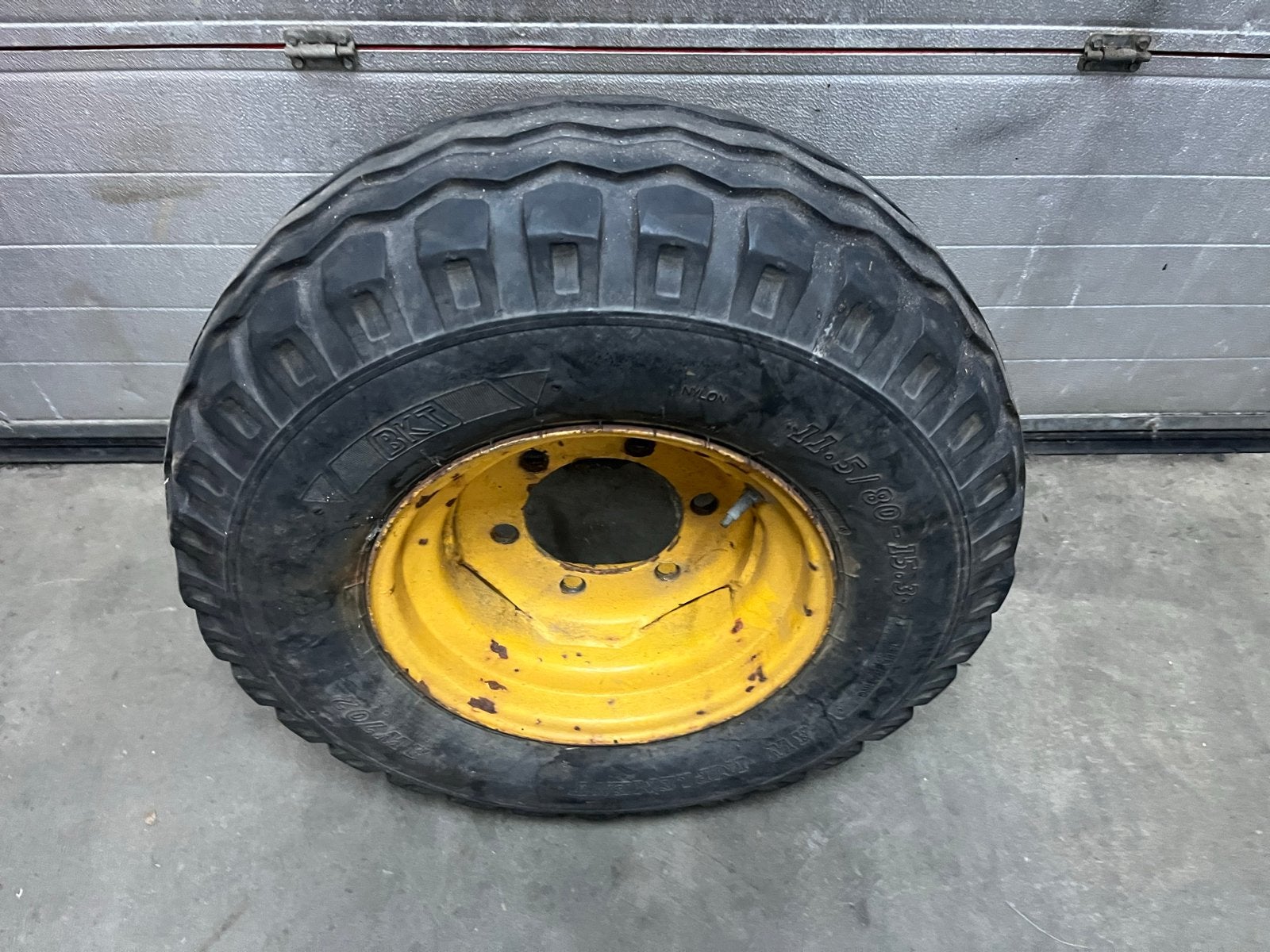 Wagenwiel landbouw BKT 11.5/80-15.3 met velg, Ophalen of Verzenden