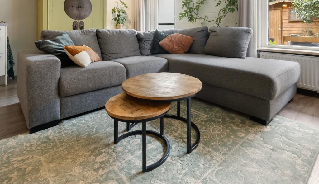 Moderne grijze hoekbank met chaise longue, Ophalen, 250 tot 300 cm, Hoekbank, Zo goed als nieuw