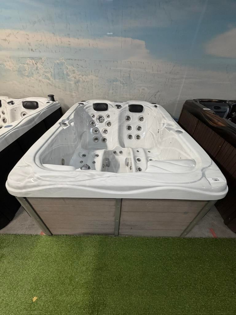 Jacuzzi Balboa 3 persoons incl. Garantie, Verzenden, Zo goed als nieuw