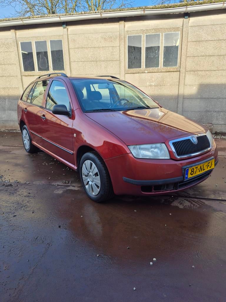 Skoda Fabia 1.4 Combi 55KW 2003 NIEUWE APK, Auto's, Voorwielaandrijving, 74 pk, 1070 kg, 49 €/maand