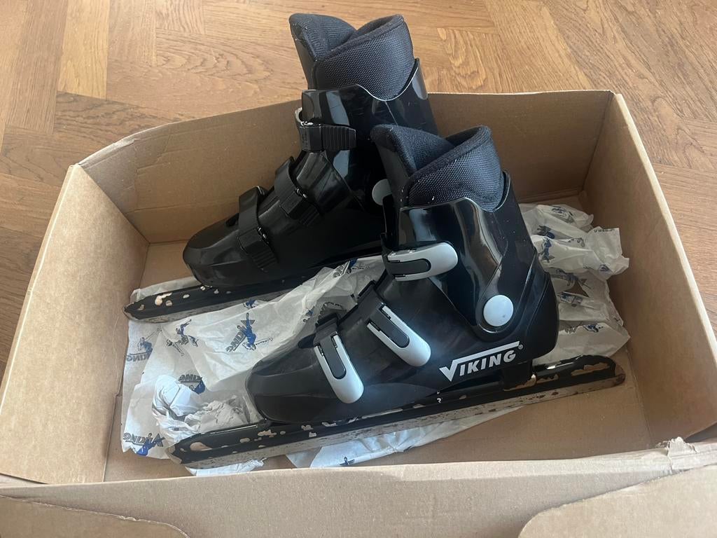 Schaatsen, maat 37 (Viking), Ophalen of Verzenden, Gebruikt, Noren, Viking