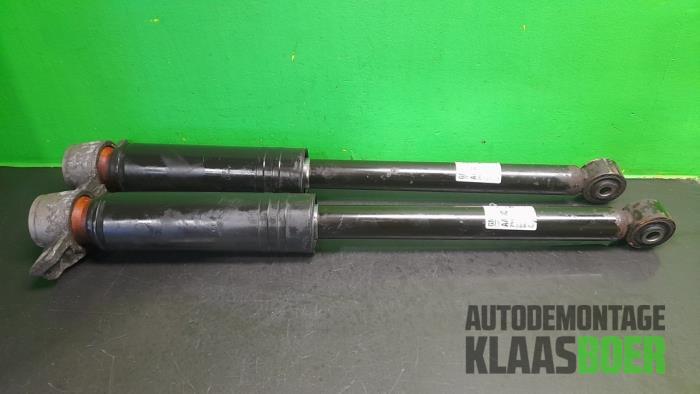 Schokdemper set van een Opel Astra, Auto-onderdelen, Ophalen of Verzenden, 6 maanden garantie, Gebruikt, Opel