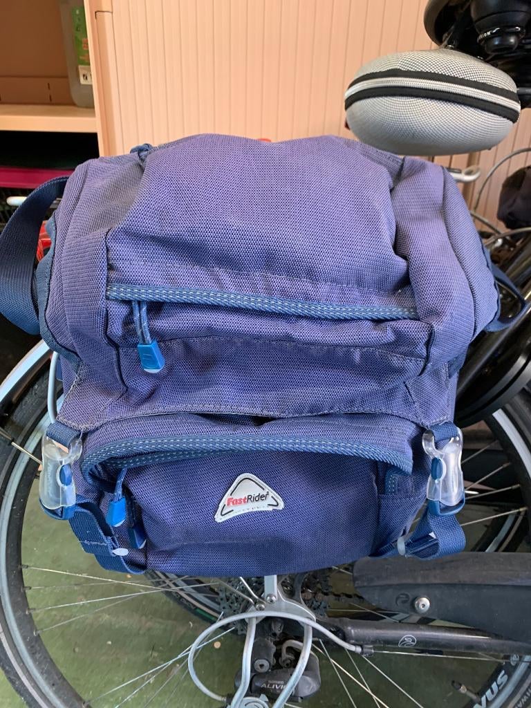 Fietstas Fastrider met regenhoes, Ophalen of Verzenden, Gebruikt, Faster Rider