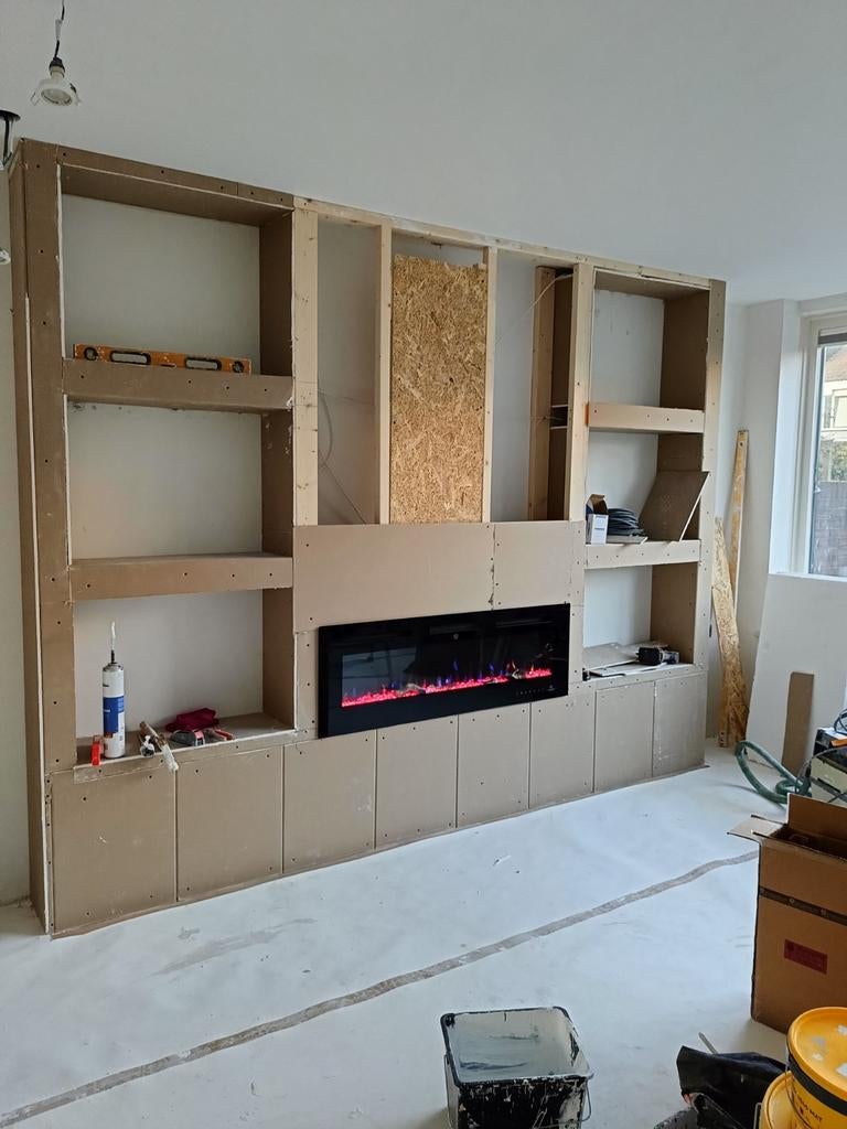 Foto 5 van STUCADOOR  SCHILDER  NODIG €15 M2