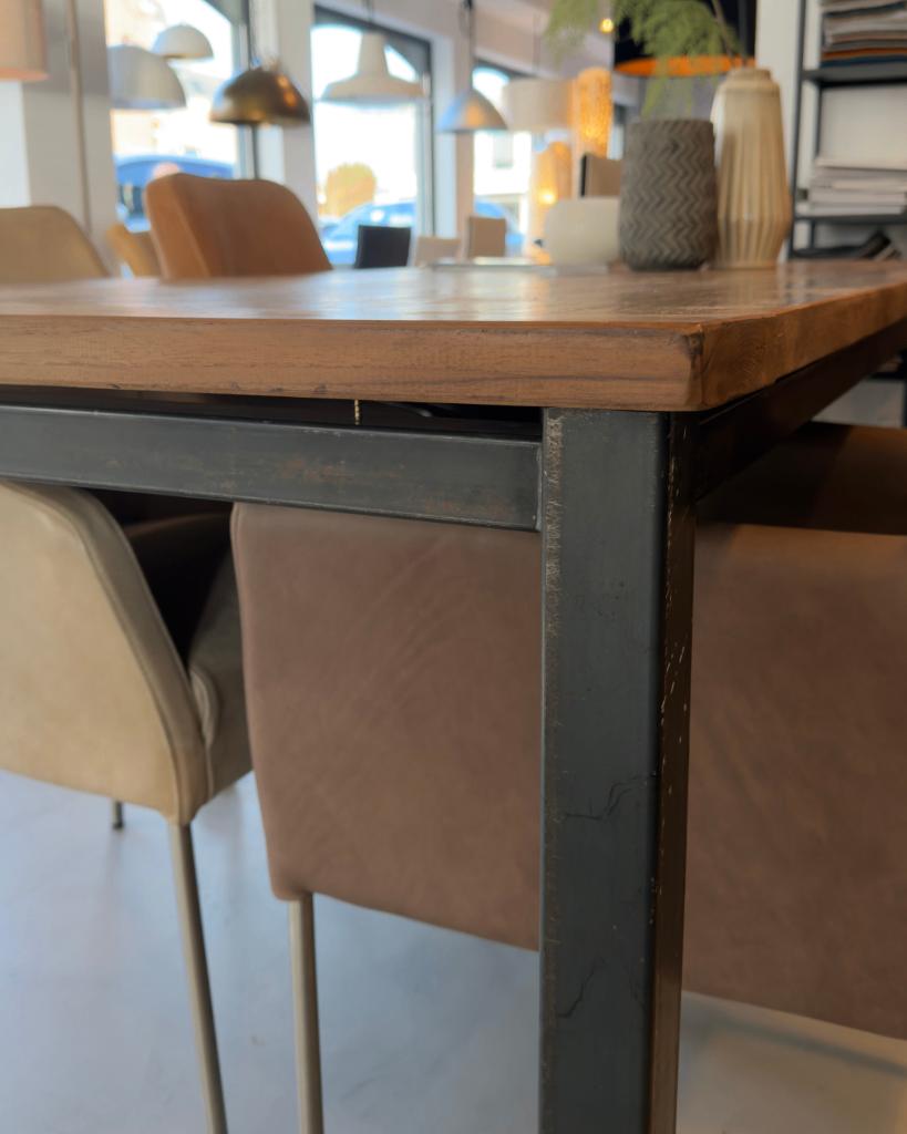 Eettafel stalen frame 160x90 cm | Woonloods, Teakhout, Nieuw, 150 tot 200 cm, Rechthoekig
