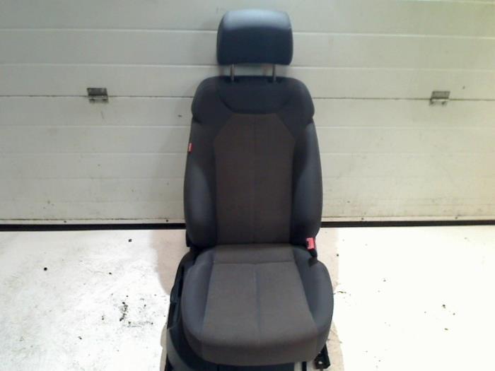 Stoel rechts van een Seat Leon, Auto-onderdelen, Gebruikt, -, -, Ophalen of Verzenden
