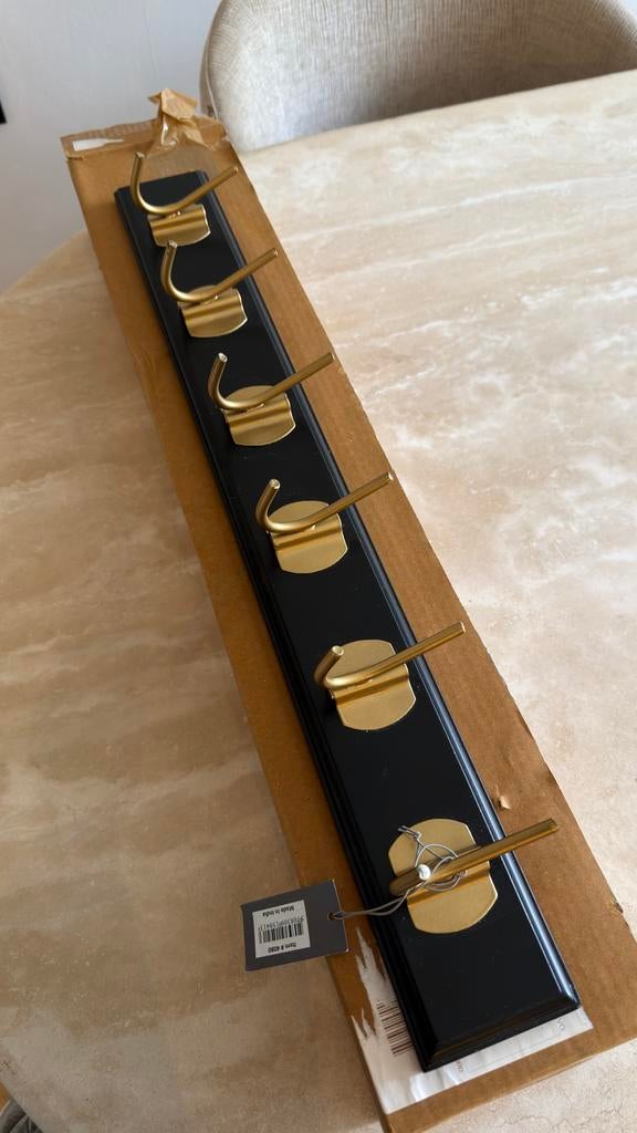 Westwing Nordal Edgy Wandkapstok 60cm Nieuw in Doos, Wandkapstok, Nieuw, Ophalen of Verzenden, Minder dan 100 cm