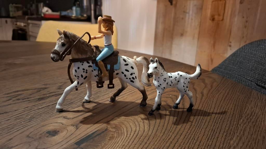 Speelgoed Paarden Set: Springpaard & Rodeo Paard met Veulen, Ophalen, Gebruikt, Overige typen