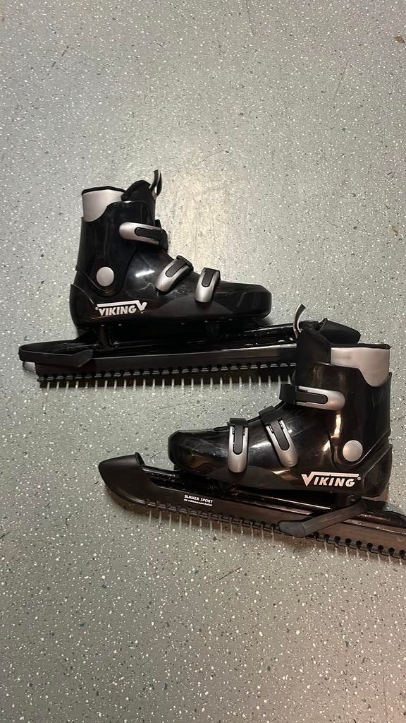 Viking noren, Sport en Fitness, Schaatsen, Ophalen, Zo goed als nieuw, Noren, Viking