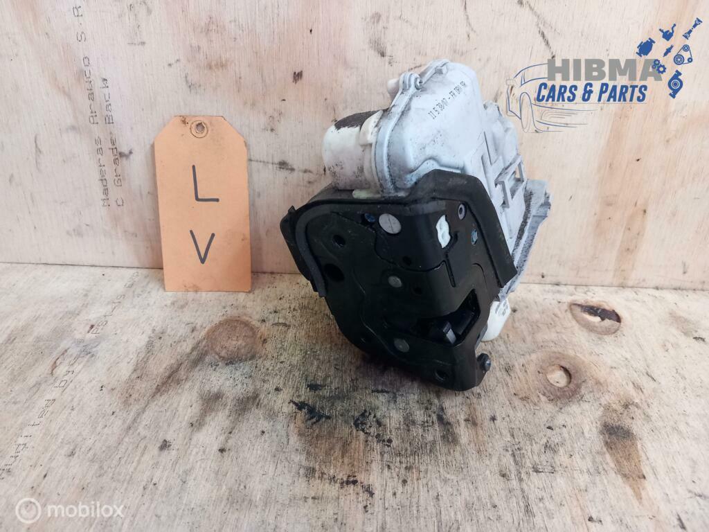 Audi A4 Avant B7 Deurslot Mechaniek Links Voor 8E1837015AA, Auto-onderdelen, Klein materiaal, Audi, Gebruikt, Ophalen of Verzenden