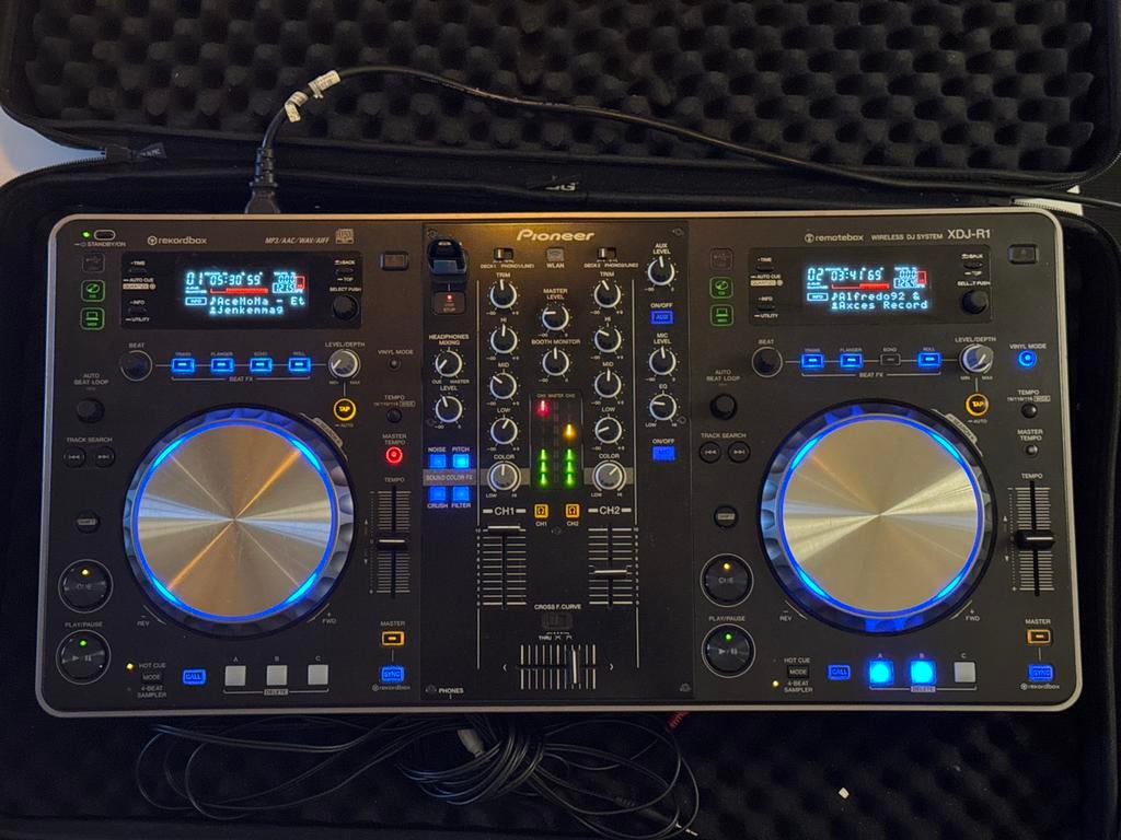 Pioneer XDJ-R1 DJ Controller met case, Verzenden, Gebruikt, Dj-set, Pioneer