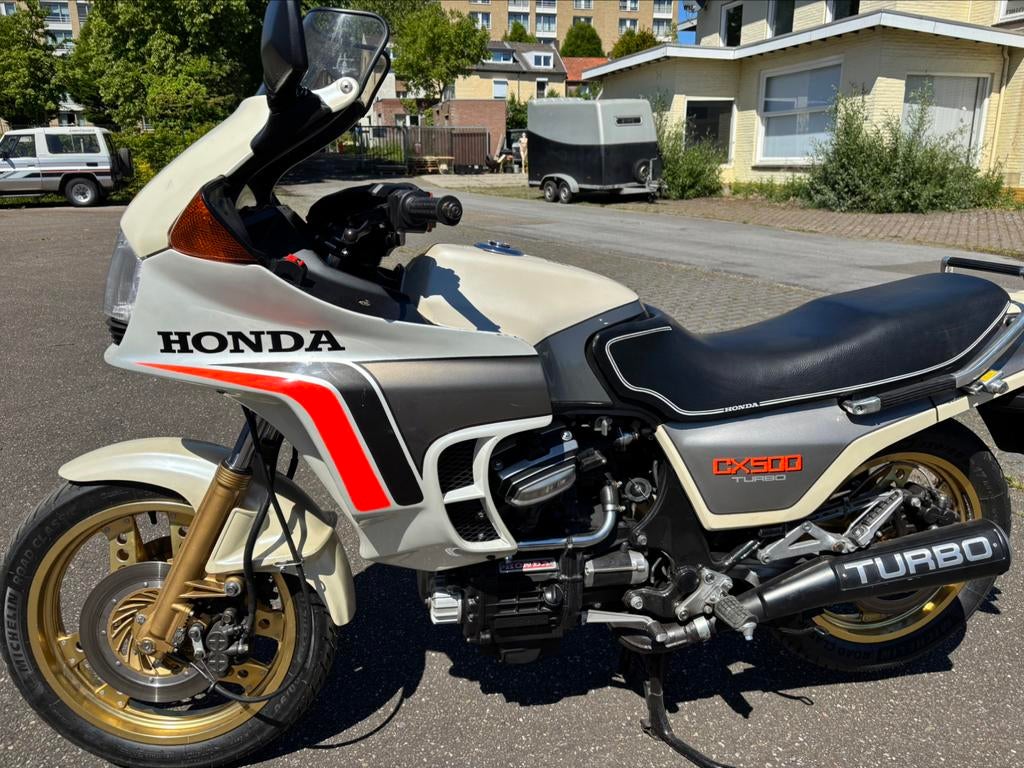 Honda CX 500 TURBO Mooie rijdbare klassieker, Motoren, Motoren | Honda, Particulier, Toermotor, meer dan 35 kW, 2 cilinders, Ophalen