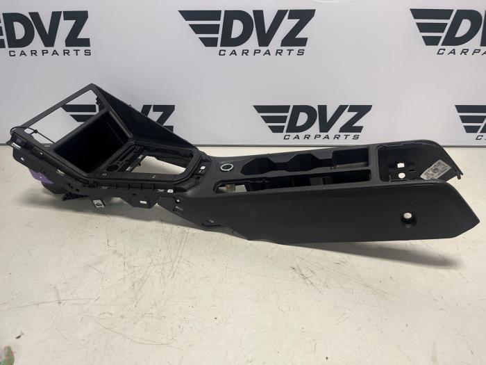 Middenconsoles van een Volkswagen Polo, Gebruikt, -, Volkswagen, -