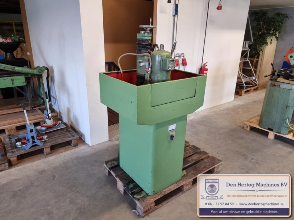 Komslijper zwenkslijper slijpmachine met magneettafel 400V, Doe-het-zelf en Verbouw, Ophalen, Gebruikt, Minder dan 700 watt, Werkbankslijpmachine