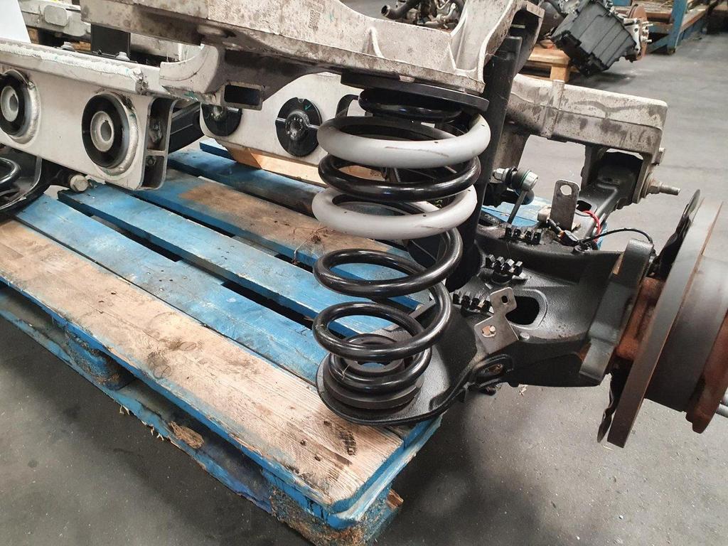 FORD E-TRANSIT F6 425 L2H2 TREND 68 KW  SCHROEFVEER ACHTER 2, Ophalen of Verzenden, Gebruikt, Stiba lid
