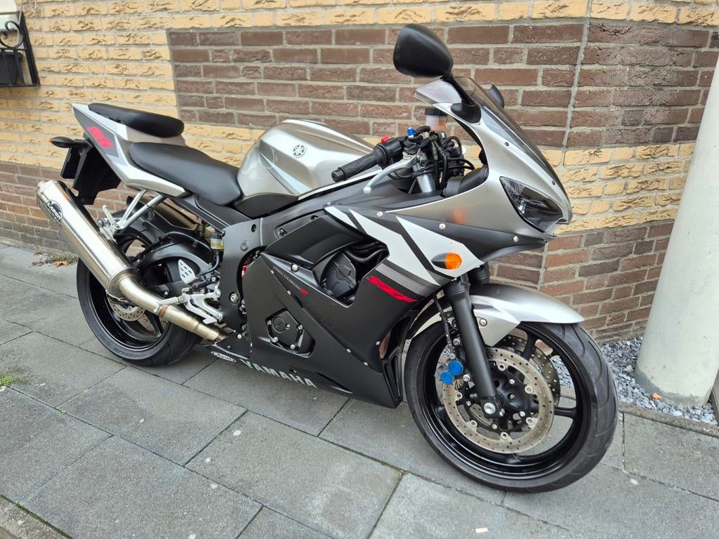 Yamaha YZF-R6, Sportuitlaat, 4 cilinders, Motorrijbewijs A, Super Sport