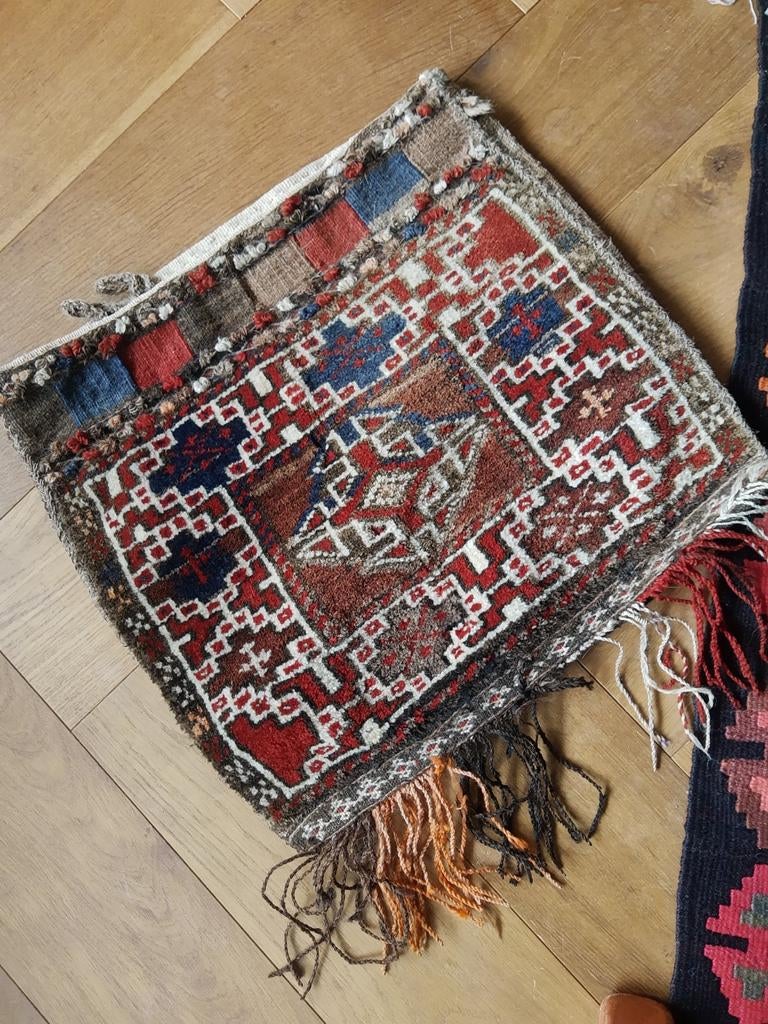 Mooie handgemaakte vintage Belutsch Baluch Kelim kamelentas, Ophalen of Verzenden