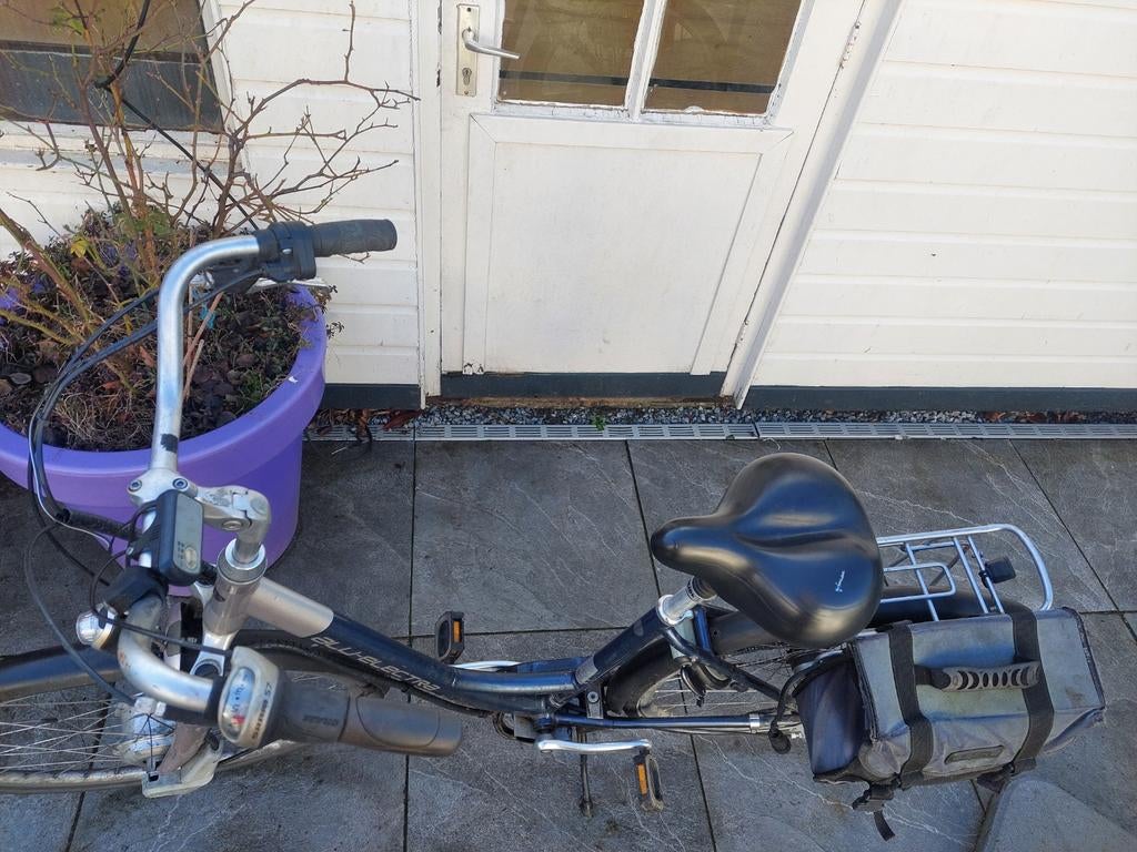 Blauwe Elektrische Fiets - met kenteken, Fietsen en Brommers, Elektrische fietsen, Overige merken, Gebruikt, Ophalen of Verzenden