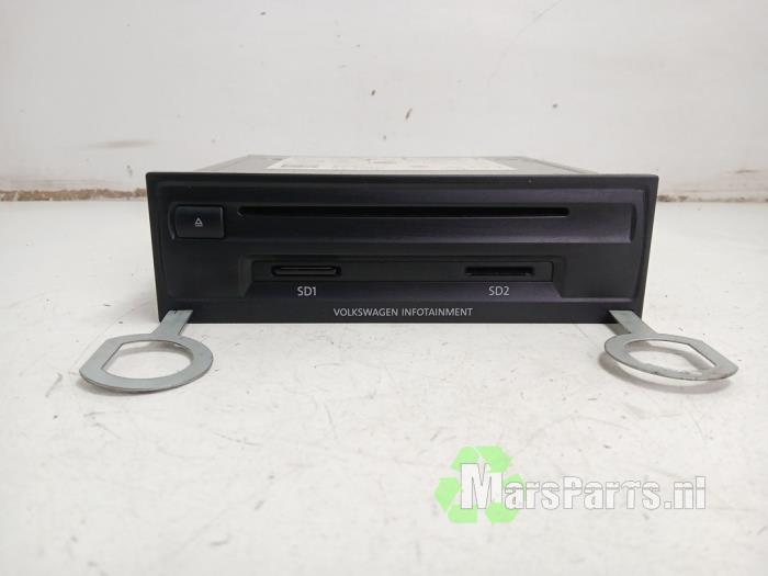 Regelunit Multi Media van een Volkswagen Golf, Auto-onderdelen, Gebruikt, -, Volkswagen, -