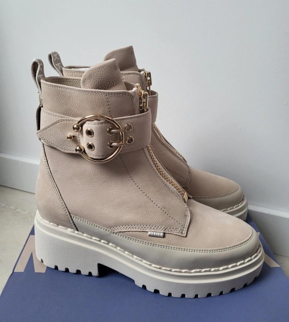 Nubikk Laarsjes Maat 41 - Nieuw!, Kleding | Dames, Schoenen, Nubikk, Beige, Lage of Enkellaarzen, Nubikk.nl