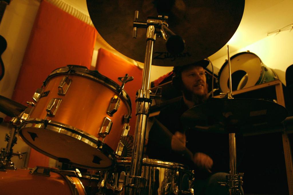 Drumles: AMSTERDAM WEST, Diensten en Vakmensen, Muziekles en Zangles, Slaginstrumenten