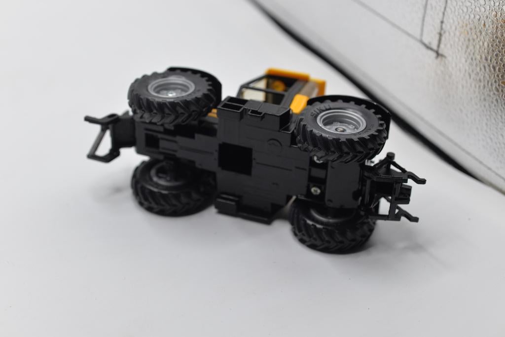 Siku JCB Fastrack tgrekker / tractor, Hobby en Vrije tijd, Modelauto's | 1:32, Zo goed als nieuw, -, SIKU, Tractor of Landbouw