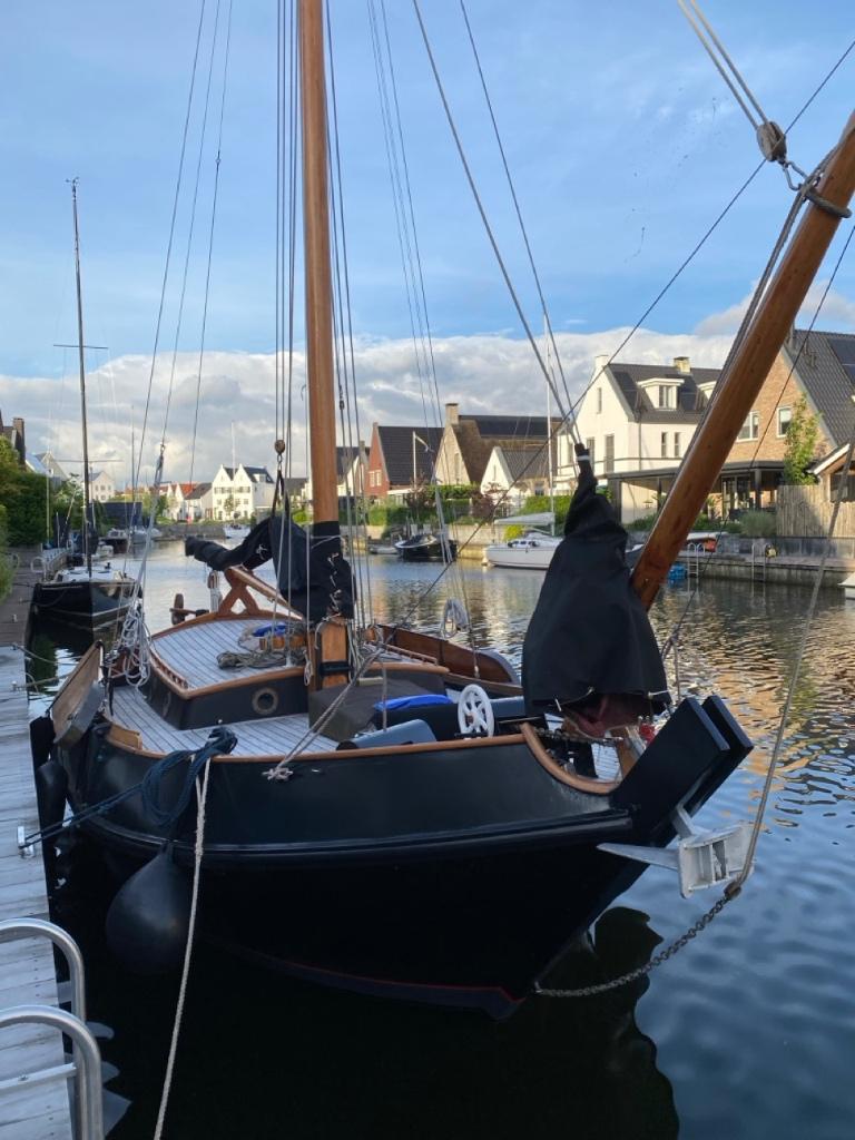 Schokker 10m evt met liplaats in Heeg, Watersport en Boten, Platbodems, Ophalen, Zo goed als nieuw, Staal, Diesel